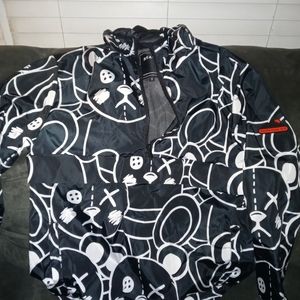 Reason black bear face half zip jacket